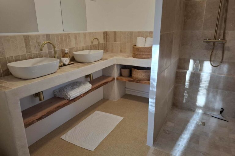 chambre d'hôtes Grospierres sud Ardèche